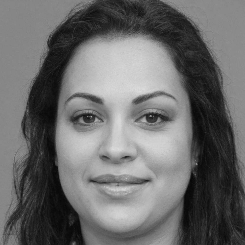 Elena Mendoza, Directora de Estrategia Financiera